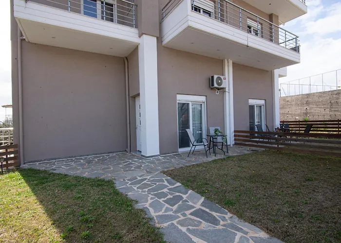 Nikitas Apartments & Suites